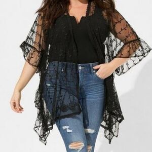 Torrid Lace Ruana Fits Plus Size 1x 2x 3x 4x ("One Size")